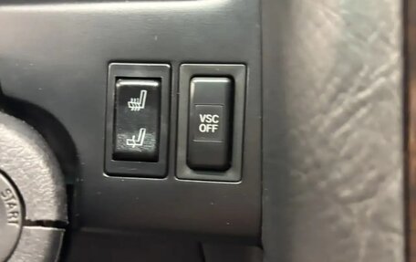 Toyota Avensis III рестайлинг, 2001 год, 400 000 рублей, 7 фотография