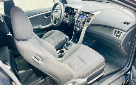 Hyundai i30 II рестайлинг, 2013 год, 599 000 рублей, 11 фотография