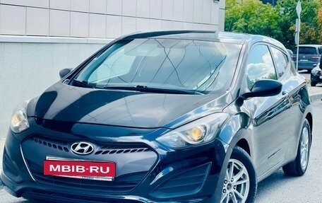 Hyundai i30 II рестайлинг, 2013 год, 599 000 рублей, 15 фотография