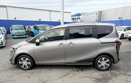 Toyota Sienta II, 2020 год, 1 165 000 рублей, 7 фотография