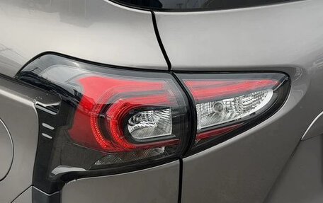 Toyota Sienta II, 2020 год, 1 165 000 рублей, 12 фотография