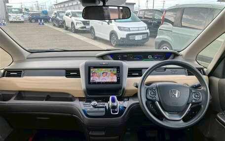 Honda Freed II, 2018 год, 1 186 000 рублей, 9 фотография