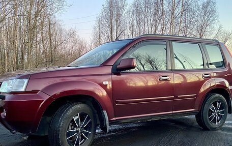 Nissan X-Trail, 2006 год, 700 000 рублей, 2 фотография