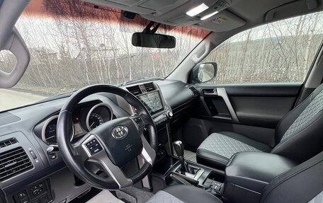 Toyota Land Cruiser Prado 150 рестайлинг 2, 2012 год, 2 650 000 рублей, 11 фотография