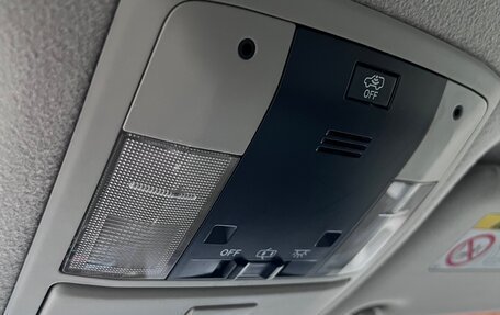 Toyota Land Cruiser Prado 150 рестайлинг 2, 2012 год, 2 650 000 рублей, 27 фотография