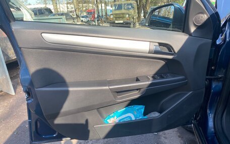 Opel Astra H, 2012 год, 590 000 рублей, 3 фотография