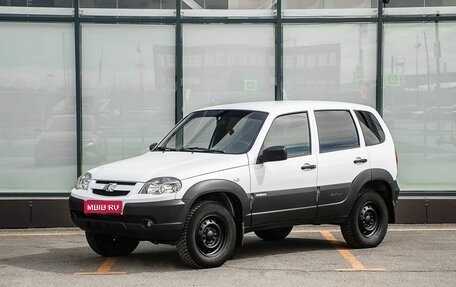 Chevrolet Niva I рестайлинг, 2018 год, 850 000 рублей, 1 фотография