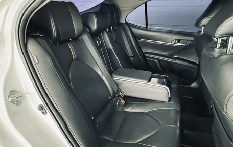 Toyota Camry, 2020 год, 3 000 000 рублей, 24 фотография