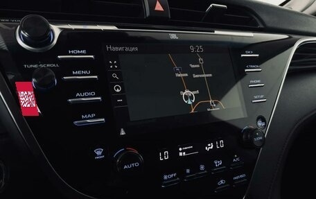 Toyota Camry, 2020 год, 3 000 000 рублей, 12 фотография