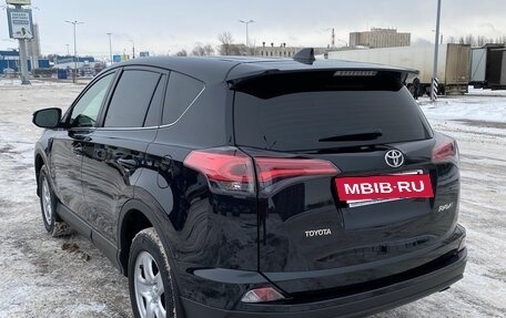 Toyota RAV4, 2016 год, 2 600 000 рублей, 7 фотография