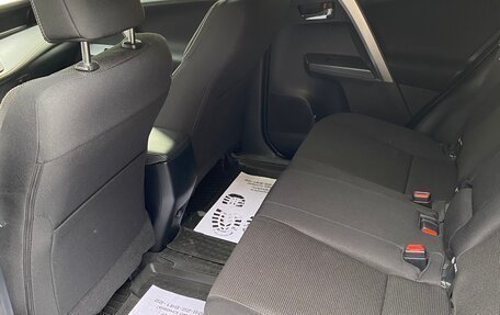 Toyota RAV4, 2016 год, 2 600 000 рублей, 18 фотография