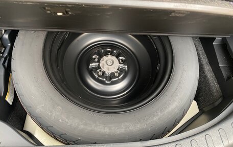 Toyota RAV4, 2016 год, 2 600 000 рублей, 26 фотография