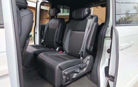 Honda Stepwgn, 2024 год, 3 450 000 рублей, 13 фотография