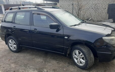 Mitsubishi Outlander III рестайлинг 3, 2007 год, 498 000 рублей, 3 фотография