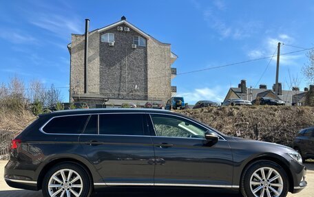 Volkswagen Passat B8 рестайлинг, 2019 год, 2 070 000 рублей, 5 фотография