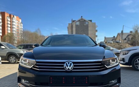 Volkswagen Passat B8 рестайлинг, 2019 год, 2 070 000 рублей, 16 фотография