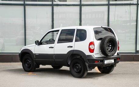 Chevrolet Niva I рестайлинг, 2018 год, 850 000 рублей, 6 фотография