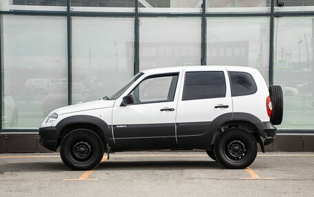 Chevrolet Niva I рестайлинг, 2018 год, 850 000 рублей, 7 фотография