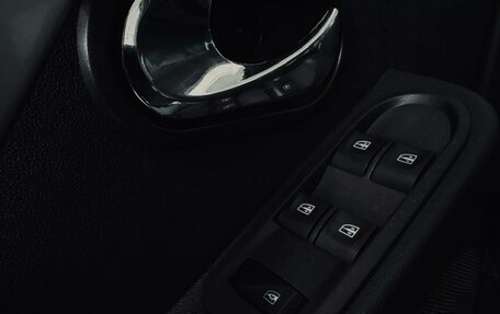 Nissan Terrano III, 2016 год, 1 350 000 рублей, 14 фотография