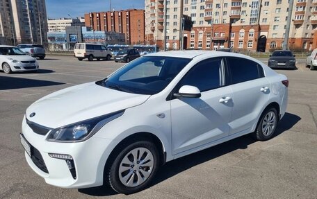 KIA Rio IV, 2019 год, 1 250 008 рублей, 2 фотография