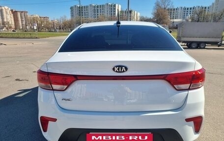KIA Rio IV, 2019 год, 1 250 008 рублей, 8 фотография
