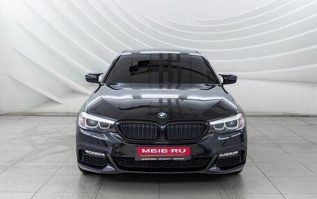 BMW 5 серия, 2018 год, 2 438 000 рублей, 2 фотография