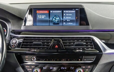 BMW 5 серия, 2018 год, 2 438 000 рублей, 25 фотография