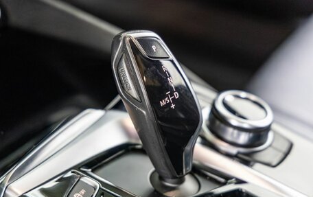 BMW 5 серия, 2018 год, 2 438 000 рублей, 35 фотография