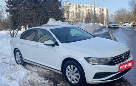 Volkswagen Passat B8 рестайлинг, 2021 год, 2 100 000 рублей, 2 фотография