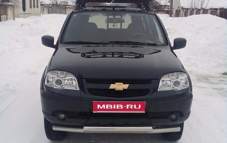 Chevrolet Niva I рестайлинг, 2013 год, 665 000 рублей, 1 фотография