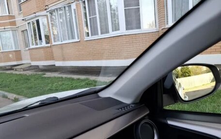 Toyota RAV4, 2016 год, 2 000 000 рублей, 6 фотография