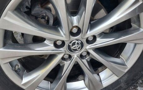 Toyota RAV4, 2016 год, 2 000 000 рублей, 16 фотография