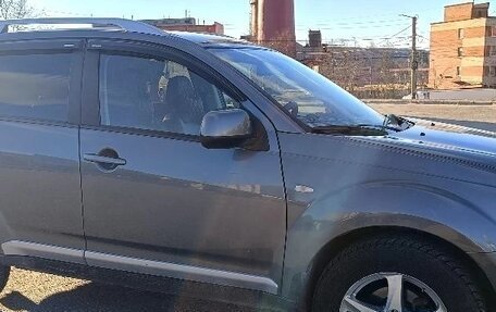 Mitsubishi Outlander III рестайлинг 3, 2008 год, 870 000 рублей, 5 фотография