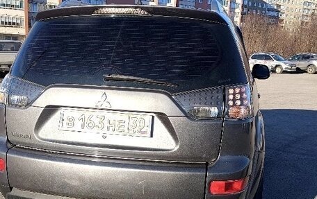 Mitsubishi Outlander III рестайлинг 3, 2008 год, 870 000 рублей, 10 фотография