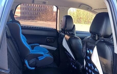 Mitsubishi Outlander III рестайлинг 3, 2008 год, 870 000 рублей, 14 фотография