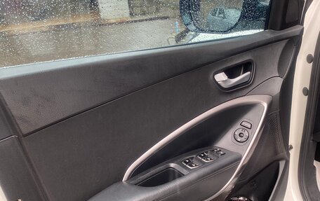 Hyundai Santa Fe III рестайлинг, 2013 год, 1 970 000 рублей, 10 фотография