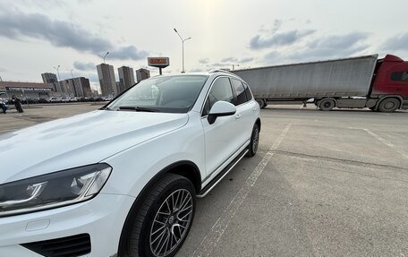 Volkswagen Touareg III, 2015 год, 2 800 000 рублей, 13 фотография