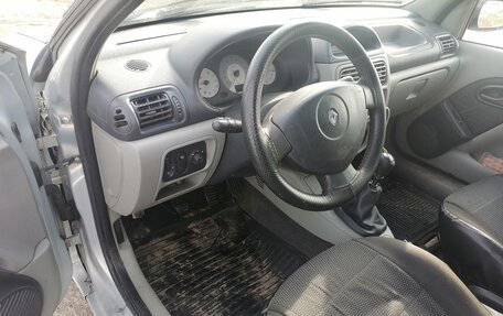 Renault Symbol I, 2004 год, 175 000 рублей, 5 фотография