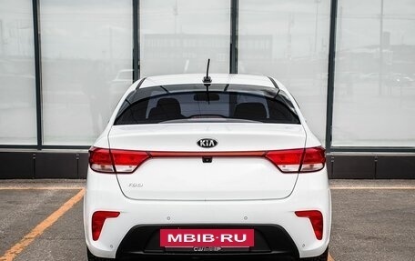 KIA Rio IV, 2018 год, 1 300 000 рублей, 4 фотография