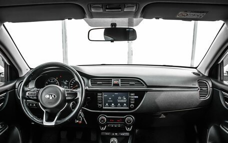 KIA Rio IV, 2018 год, 1 300 000 рублей, 14 фотография