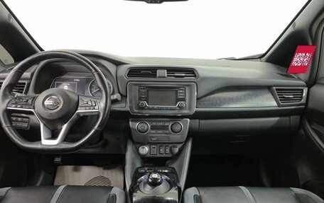 Nissan Leaf II, 2019 год, 1 980 000 рублей, 10 фотография