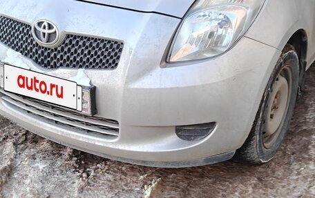 Toyota Yaris III рестайлинг, 2006 год, 415 000 рублей, 10 фотография