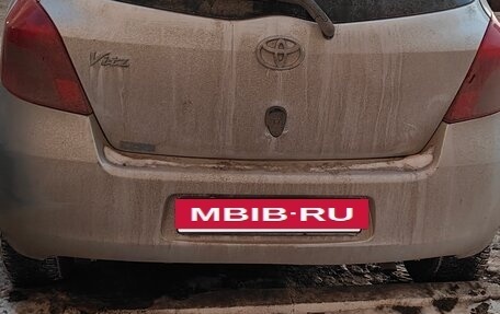 Toyota Yaris III рестайлинг, 2006 год, 415 000 рублей, 11 фотография