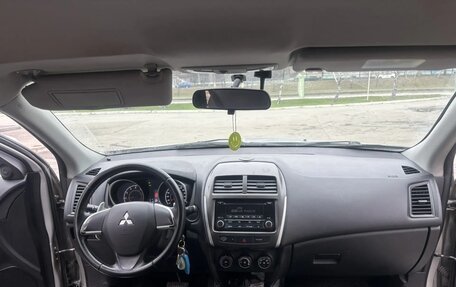 Mitsubishi ASX I рестайлинг, 2013 год, 940 000 рублей, 8 фотография