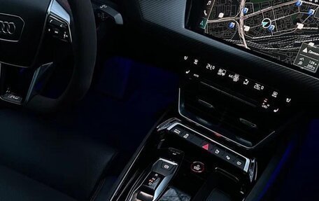 Audi e-tron GT, 2022 год, 9 000 000 рублей, 8 фотография