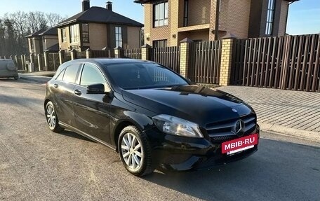 Mercedes-Benz A-Класс, 2013 год, 1 080 000 рублей, 4 фотография