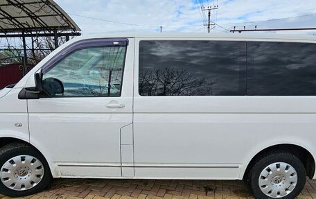 Volkswagen Caravelle T5, 2013 год, 1 800 000 рублей, 5 фотография