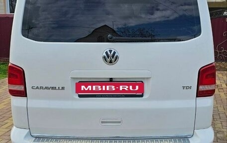 Volkswagen Caravelle T5, 2013 год, 1 800 000 рублей, 4 фотография