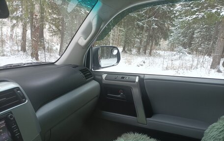 Toyota 4Runner V, 2010 год, 2 550 000 рублей, 10 фотография