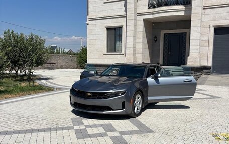 Chevrolet Camaro VI, 2021 год, 2 890 000 рублей, 4 фотография